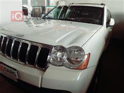 جیپ گراند شیرۆکی